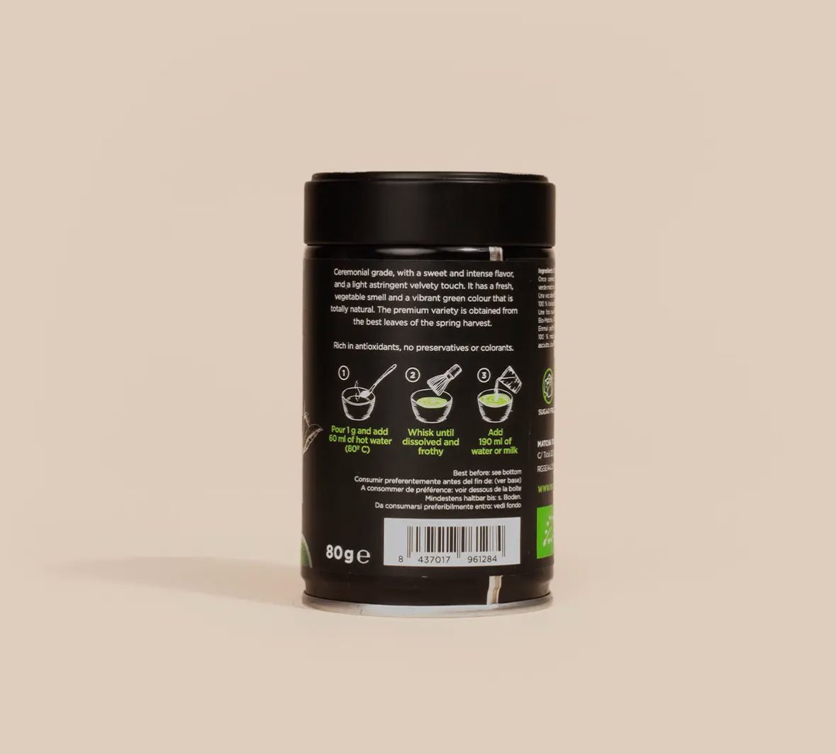 Back view of MatchaGirls organic tea container with preparation instructions and Bio matcha natuurlijk label
